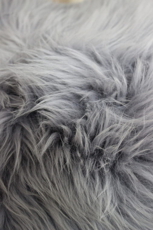 detail-foto-wol-schapenvacht-grijs-